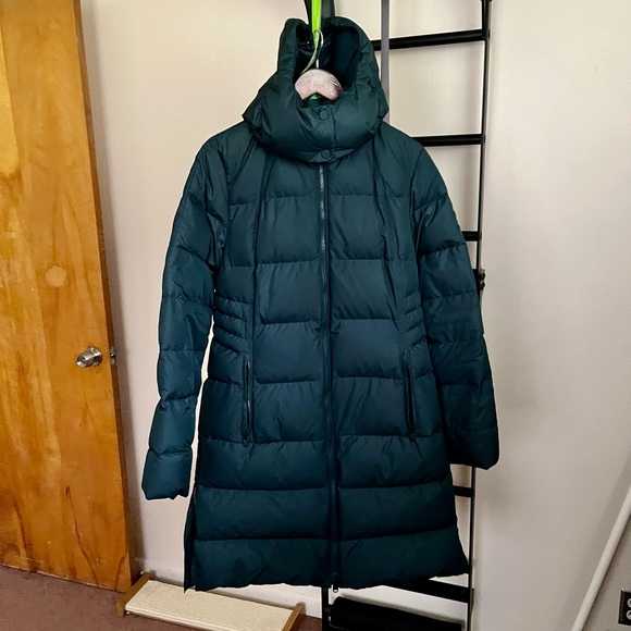 Athleta Downtown Parka - Picture 2 of 13